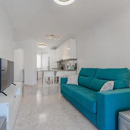 Front Ocean Lovely Modern Cozy Апартаменты Коста-дель-Силенцио